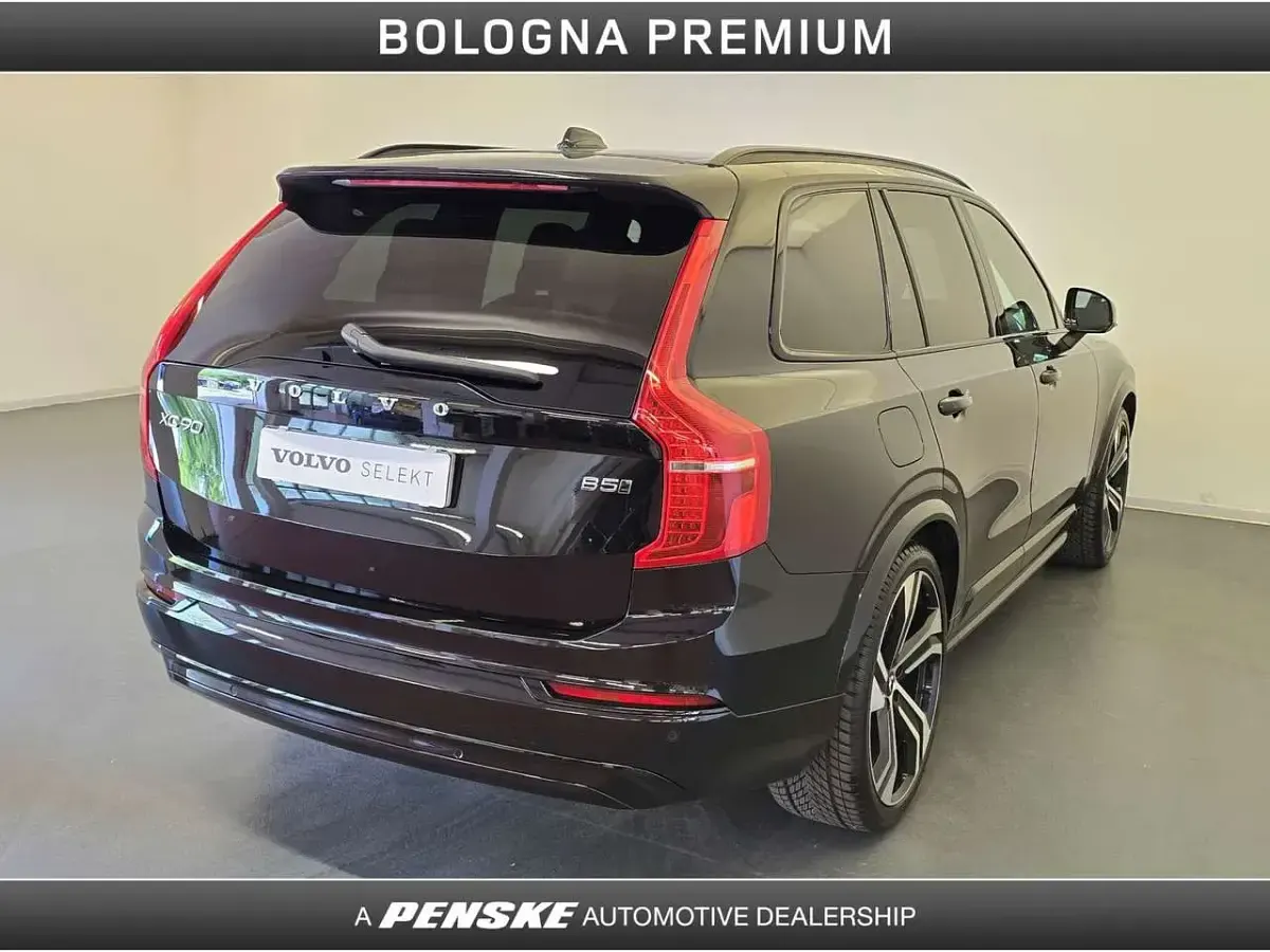 Gebraucht Volvo XC90 Plus 235 PS (172 kW) 2022 Schwarz SUV