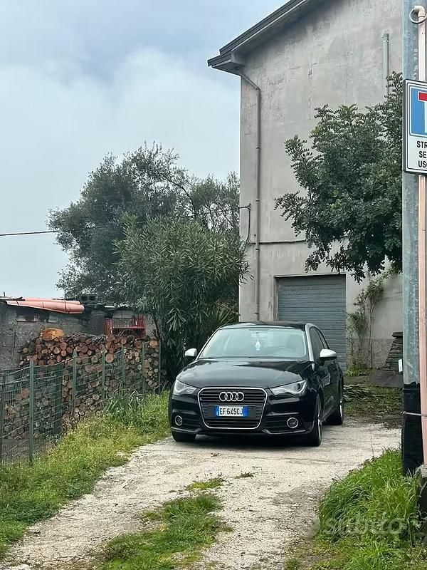 Usata Audi A1 105 CV (77 kW) 2010 Nero Utilitaria