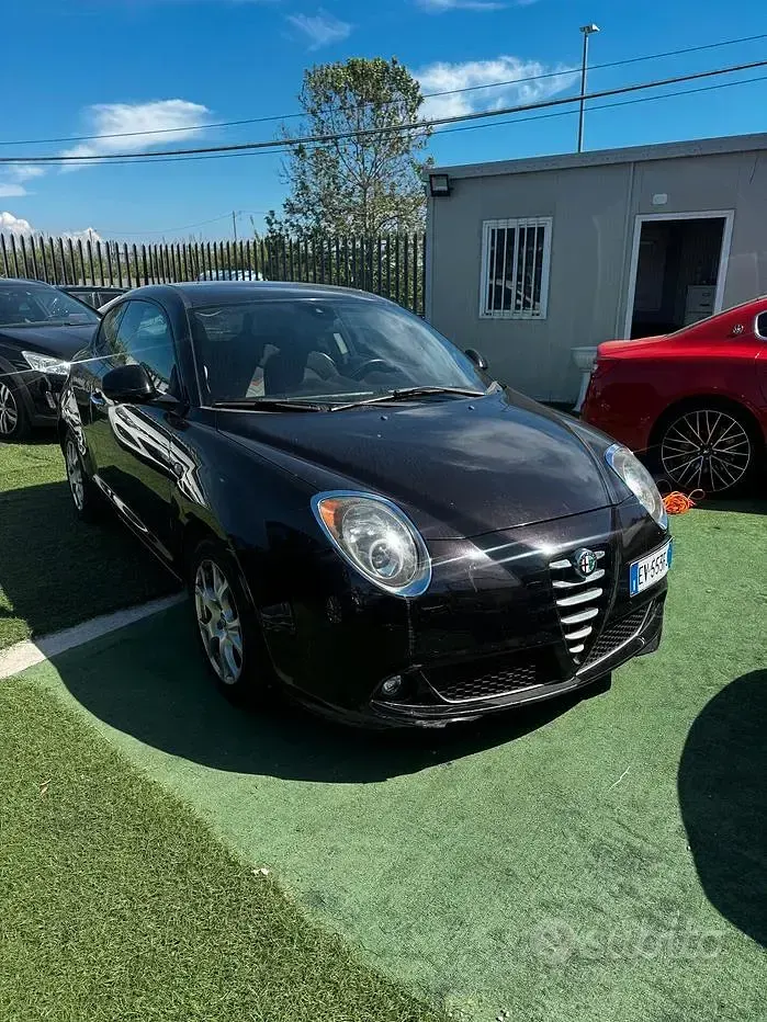 Usado Alfa Romeo MiTo 85 CV (62 kW) 2014 Negro Utilitario