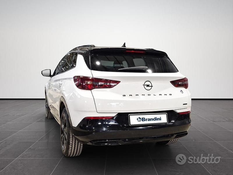 Usata Opel Grandland X 225 CV (165 kW) 2025 Bianco tetto nero SUV