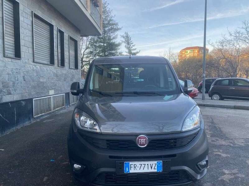 Usato 2018 Fiat Doblò 1.4 CNG_Hybrid 120 CV (7.900 €)