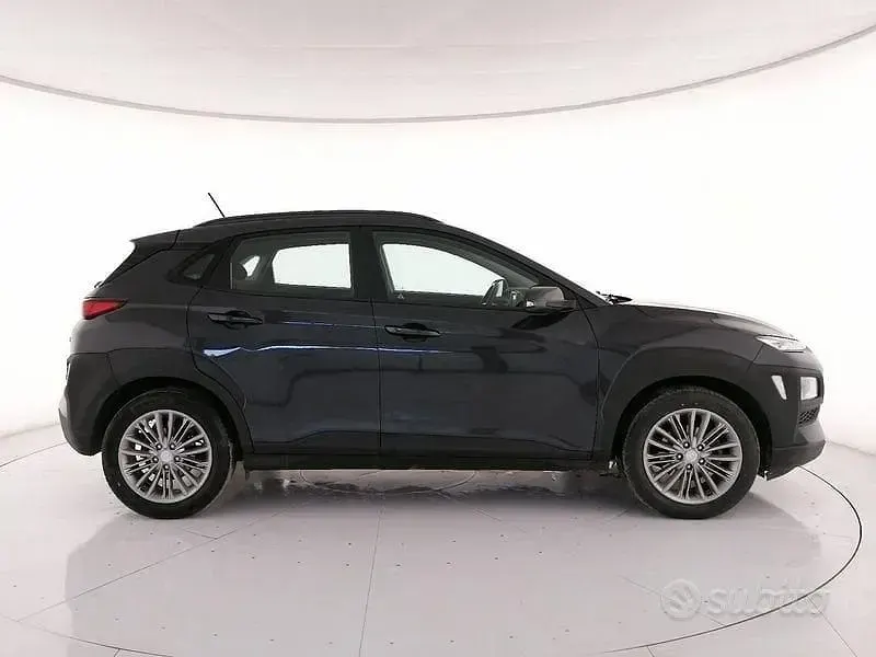 Usata Hyundai Kona Comfort 120 CV (88 kW) 2017 Grigio SUV
