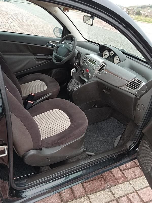 Usata Lancia Ypsilon 2009 Nero Utilitaria
