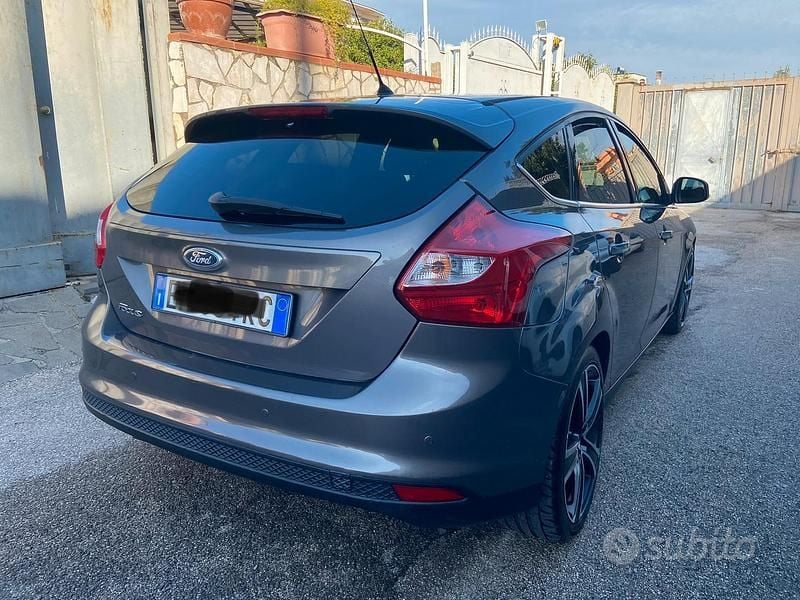 Usata Ford Focus Titanium 115 CV (84 kW) 2011 Berlina