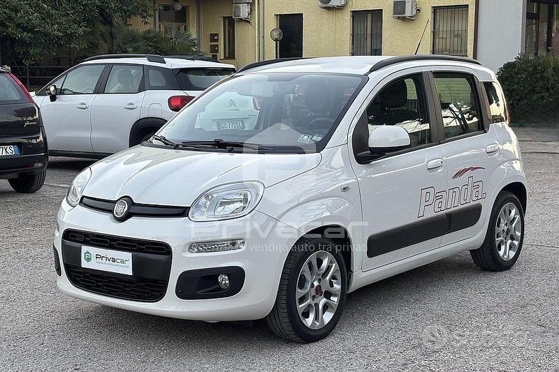 Bianco Usata 2012 Fiat Panda Easy Due volumi | 6200 € (Buon prezzo) - Immagine 1/4