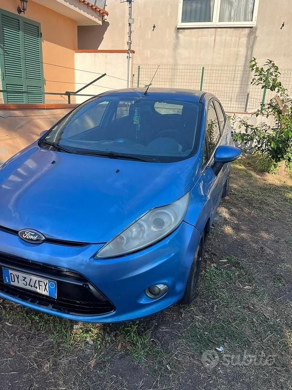 Usata Ford Fiesta 95 CV (69 kW) 2009 Utilitaria