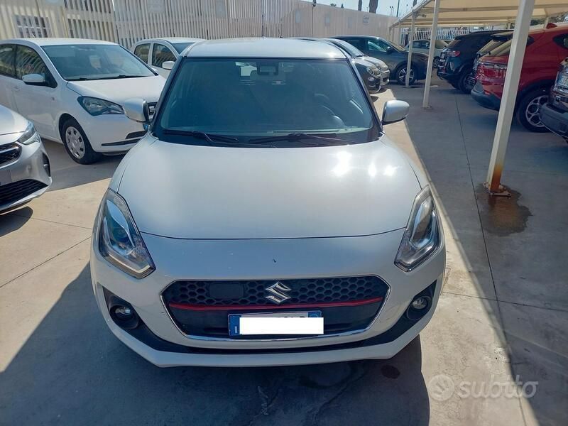 Usata Suzuki Swift 111 CV (81 kW) 2018 Bianco Utilitaria