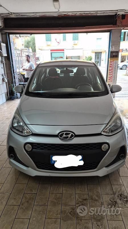 Usata Hyundai i10 2017 Grigio Utilitaria