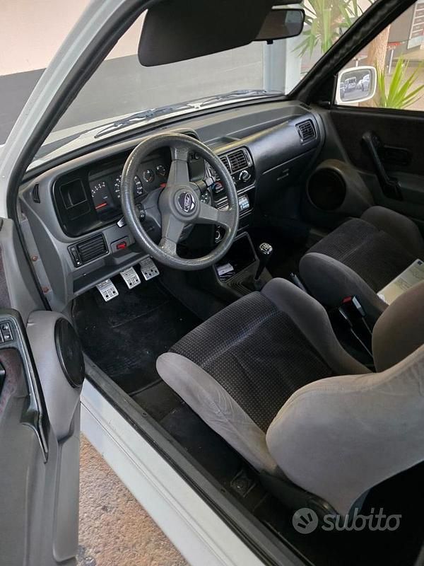 Usata Ford Escort 1987 Bianco Coupé