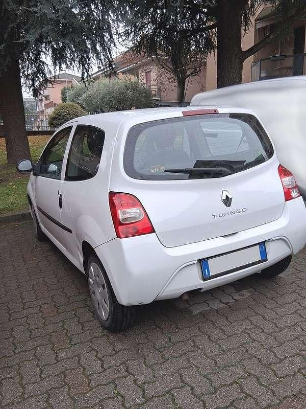 Usata Renault Twingo Dynamique 58 CV (42 kW) 2010 Bianco Utilitaria
