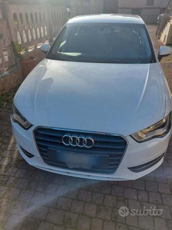 Usata Audi A3 105 CV (77 kW) 2015 Bianco Berlina