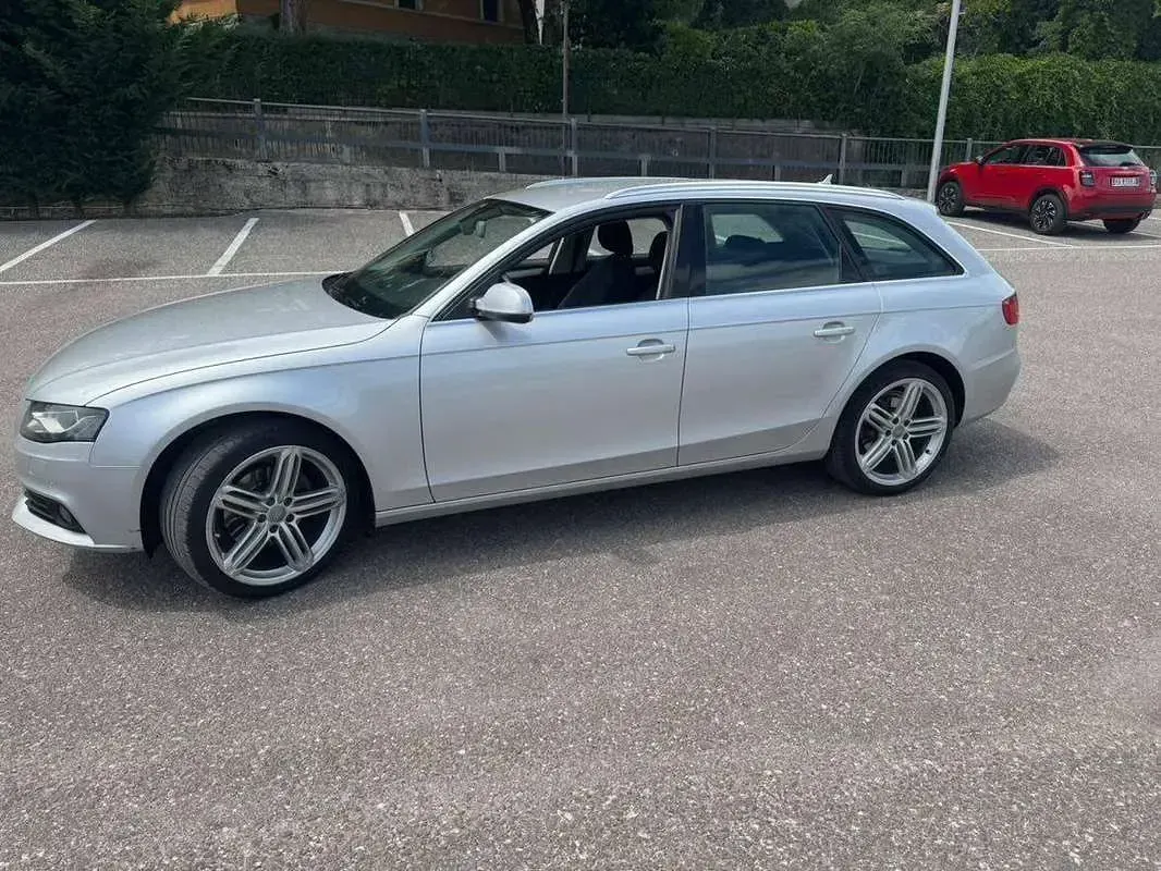 Usata Audi A4 Ambiente 170 CV (125 kW) 2010 Grigio Station wagon