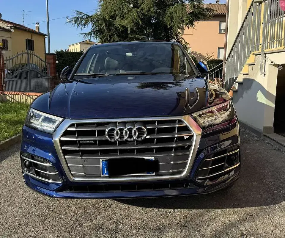 Usata Audi Q5 Ambiente 190 CV (139 kW) 2017 Blu SUV