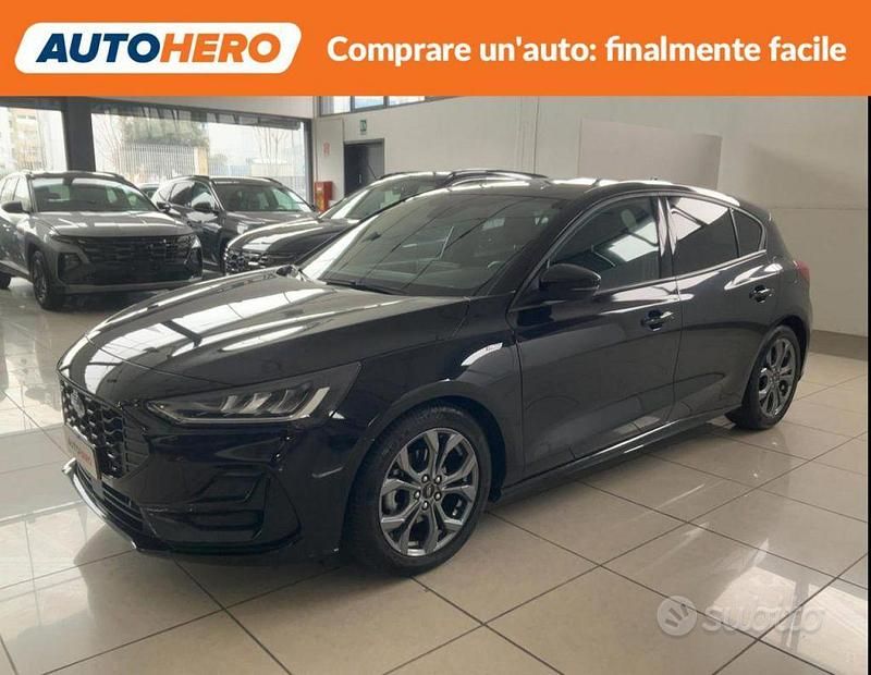 Usata Ford Focus 115 CV (84 kW) 2023 Nero Berlina