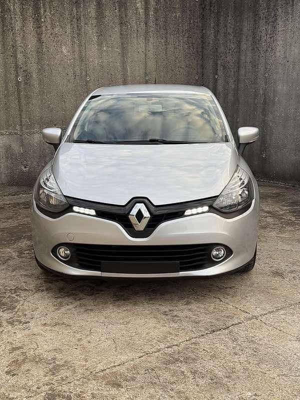 Usata Renault Clio IV Dynamique 75 CV (55 kW) 2013 Berlina