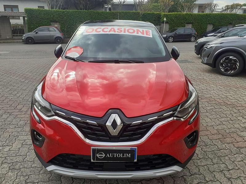 Usata Renault Captur Business 94 CV (69 kW) 2021 Rosso SUV