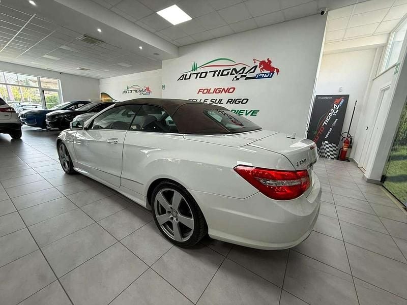 Usata Mercedes E250 204 CV (150 kW) 2013 Bianco Cabrio