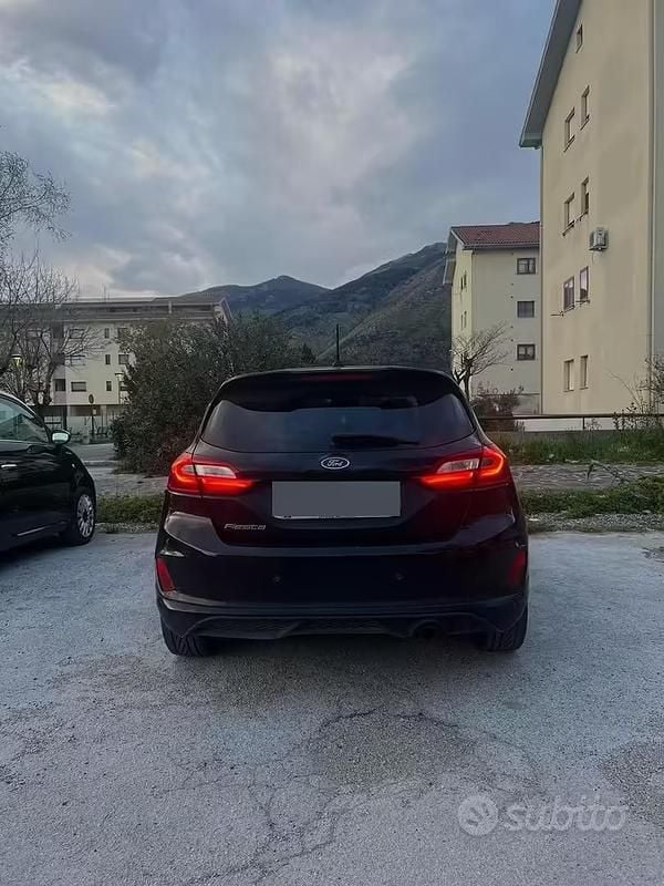 Usata Ford Fiesta ST-Line 86 CV (63 kW) 2019 Nero Utilitaria