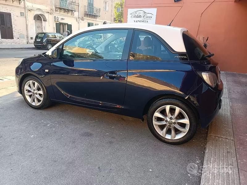 Usata Opel Adam 87 CV (63 kW) 2014 Blu Utilitaria