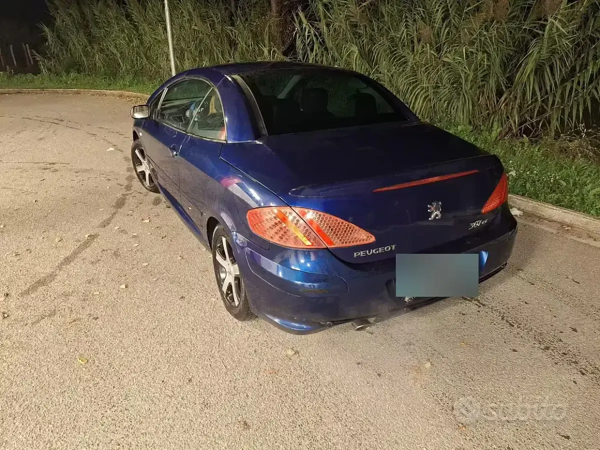 Usata Peugeot 307 CC 109 CV (80 kW) 2005 Bluazzurro Cabrio