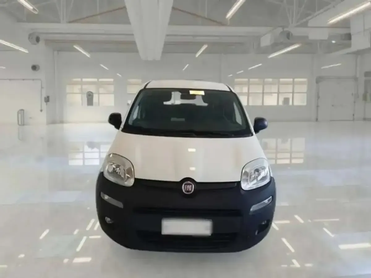 Usata Fiat Panda Pop 69 CV (50 kW) 2018 Bianco Utilitaria