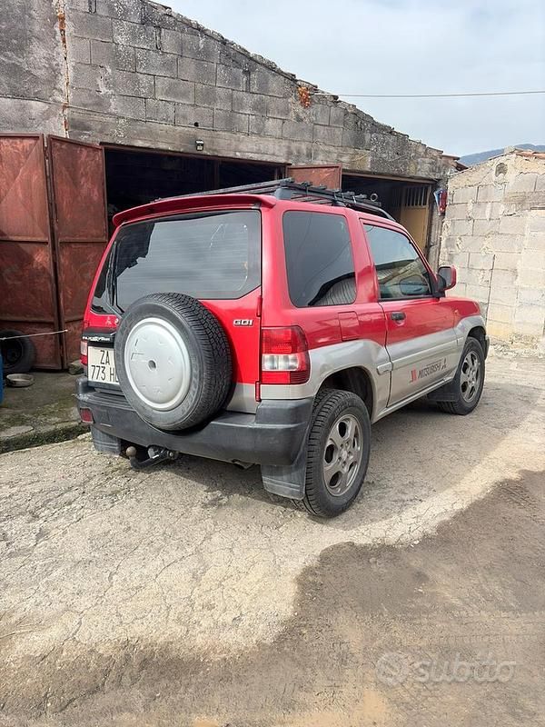 Usata Mitsubishi Pajero 2000 SUV