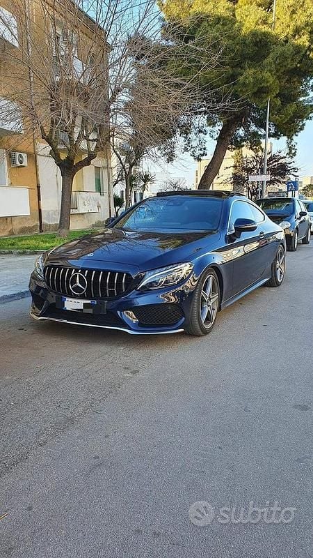 Usata Mercedes C250 Sportline 204 CV (150 kW) 2018 Blu Coupé