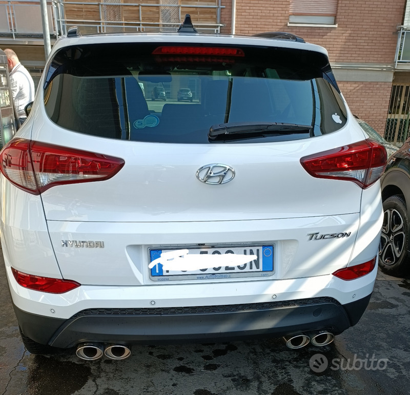 Usato 2016 Hyundai Tucson 1.7 Diesel 141 CV (17.000 €)