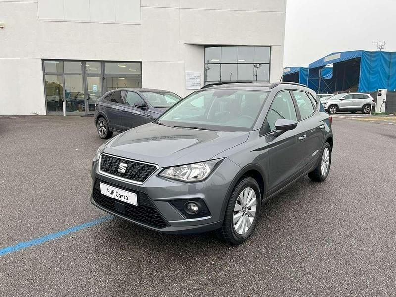 Usata Seat Arona Reference 95 CV (69 kW) 2018 Grigio SUV