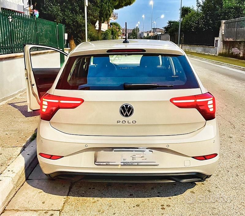 Usata VW Polo 95 CV (69 kW) 2022 Grigio Berlina