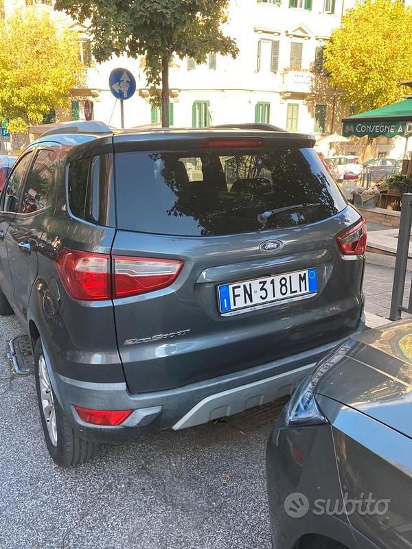 Usado Ford Ecosport 90 HP (66 kW) 2018 Cinzento SUV