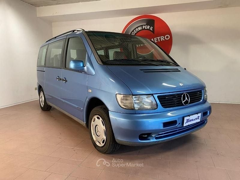 Azzurro Usata 1998 Mercedes V230 Monovolume | 5940 € - Immagine 1/4