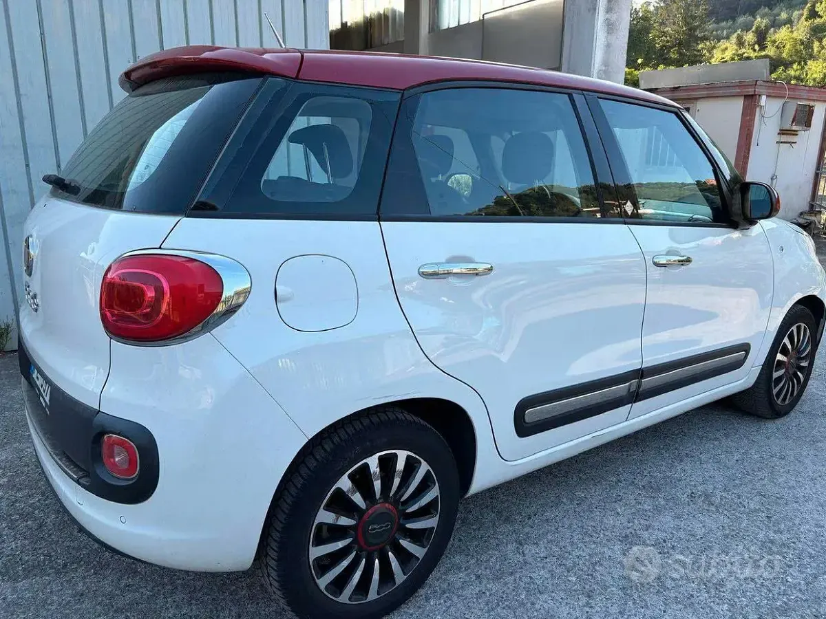 Usata Fiat 500L Urban 120 CV (88 kW) 2015 Bianco Monovolume