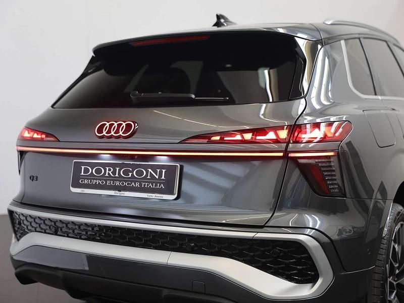 Usata Audi Q3 Business 272 CV (200 kW) 2025 Grigio daytona perlato SUV