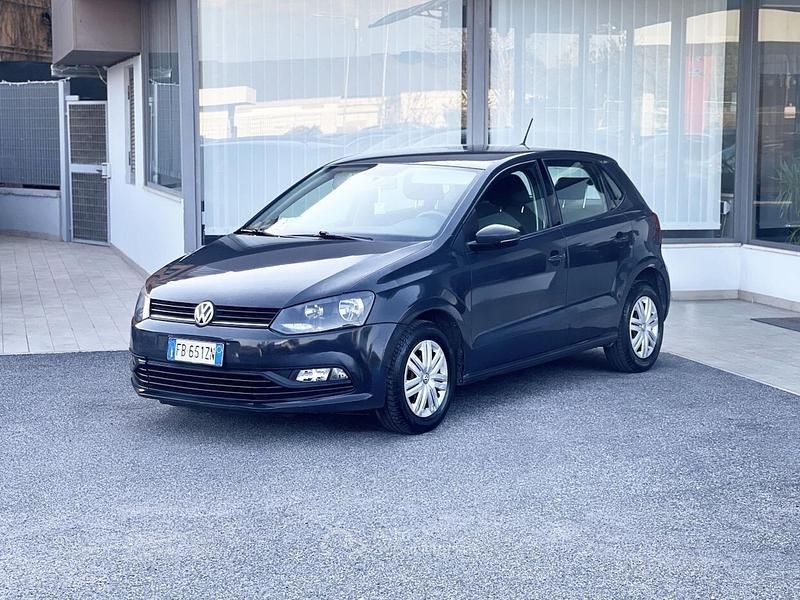 Begagnad VW Polo 60 HK (44 kW) 2016 Grå Sedan