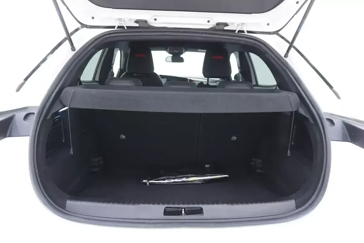 Usata Opel Mokka GS Line 110 CV (80 kW) 2021 Biancobianco SUV