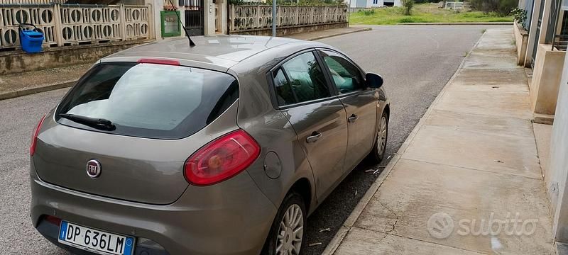 Usata Fiat Bravo 105 CV (77 kW) 2008 Grigio Utilitaria
