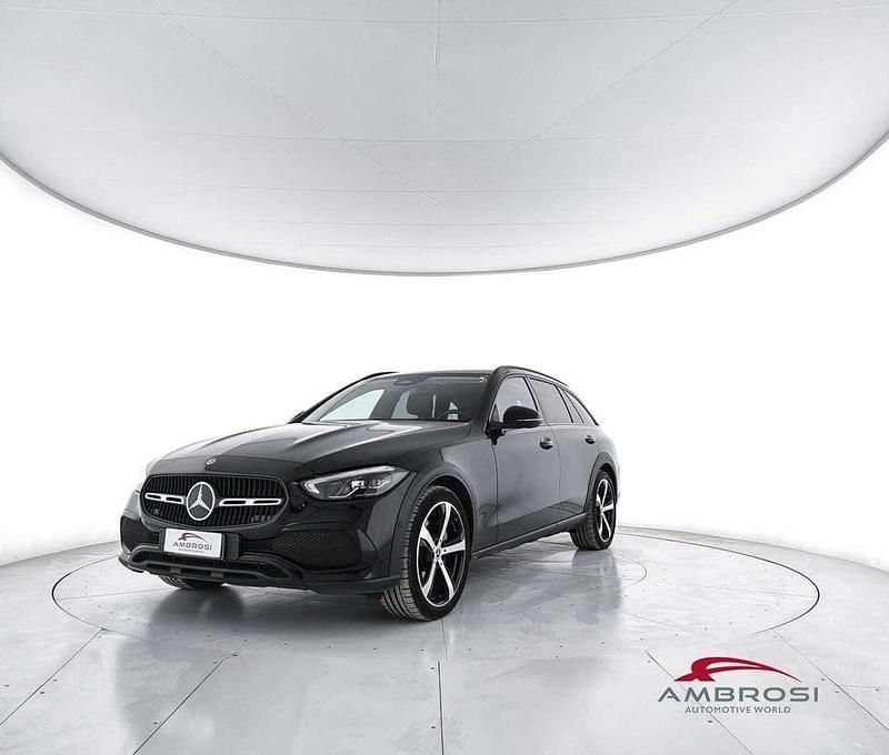 Usata Mercedes C220 Premium 200 CV (147 kW) 2022 Nero Station wagon