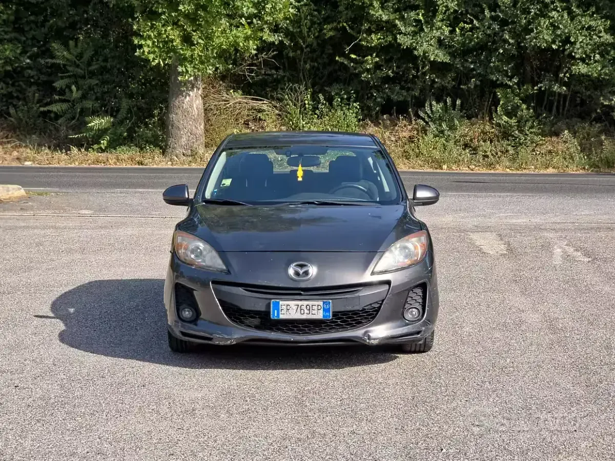 Usata Mazda 3 116 CV (85 kW) 2013 Marrone Berlina