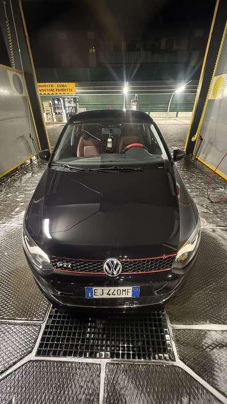 Usata VW Polo Comfortline 90 CV (66 kW) 2011 Nero Utilitaria