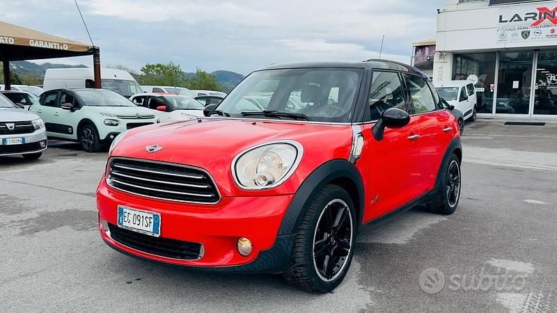 Usata Mini Cooper D Countryman 111 CV (81 kW) 2011 Rosso SUV