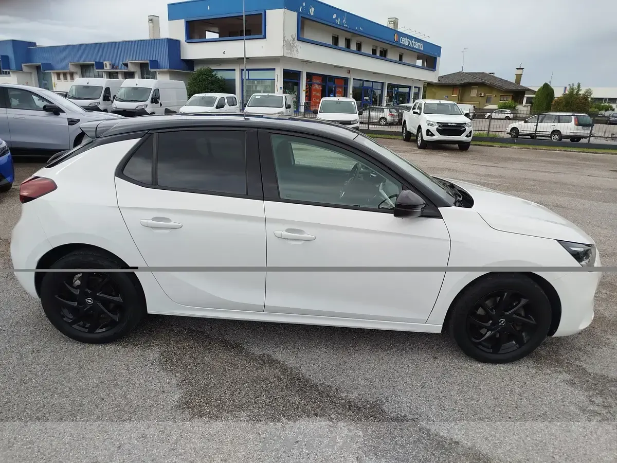 Usata Opel Corsa S 101 CV (74 kW) 2022 Bianco Utilitaria
