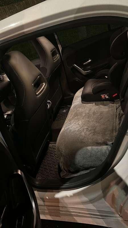 Usata Mercedes A180 Premium 116 CV (85 kW) 2021 Berlina