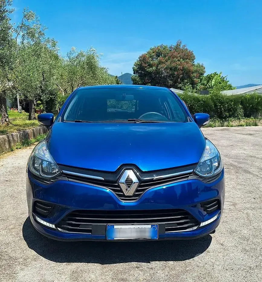 Usata Renault Clio IV 73 CV (53 kW) 2018 Bluazzurro Berlina