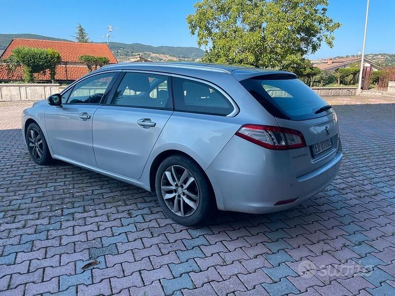 Usata Peugeot 508 SW 140 CV (102 kW) 2011 Grigio Station wagon