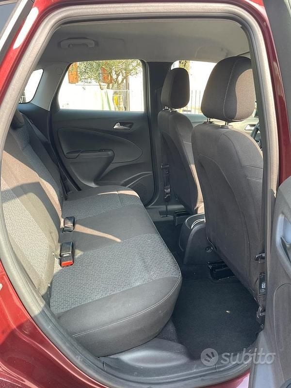 Usata Opel Crossland X 83 CV (61 kW) 2018 Rosso SUV