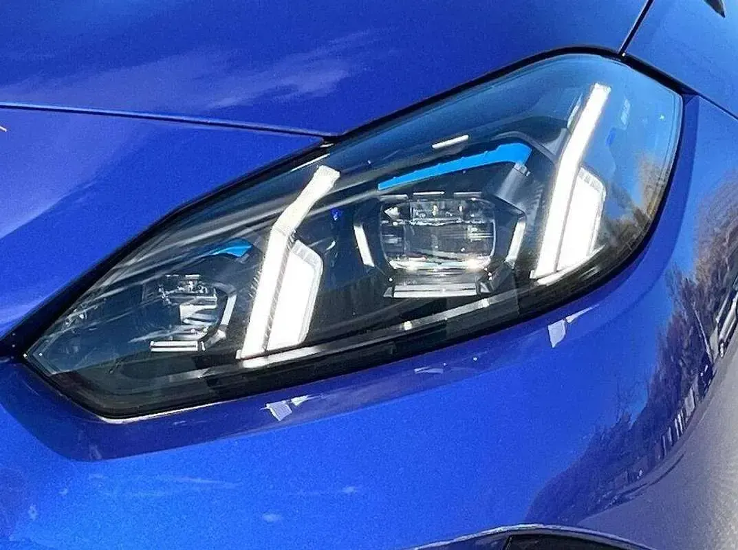 Usata BMW 120 M Sport 163 CV (119 kW) 2024 Blu/azzurro Utilitaria
