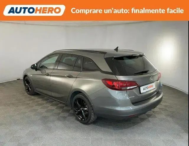 Usata Opel Astra Ultimate 122 CV (89 kW) 2020 Grigio Station wagon