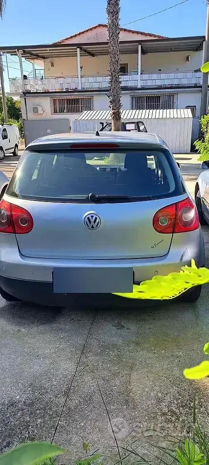 Usata VW Golf VI 105 CV (77 kW) 2009 Grigio Utilitaria