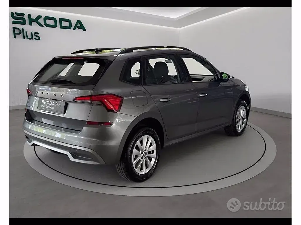 Usata Skoda Kamiq Selection 116 CV (85 kW) 2023 Grigio graphite metalizzato SUV